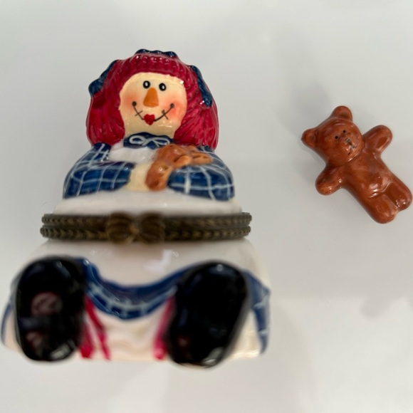 Porcelain Hinged Box vintage raggedy Ann doll with teddy bear - Picture 7 of 8